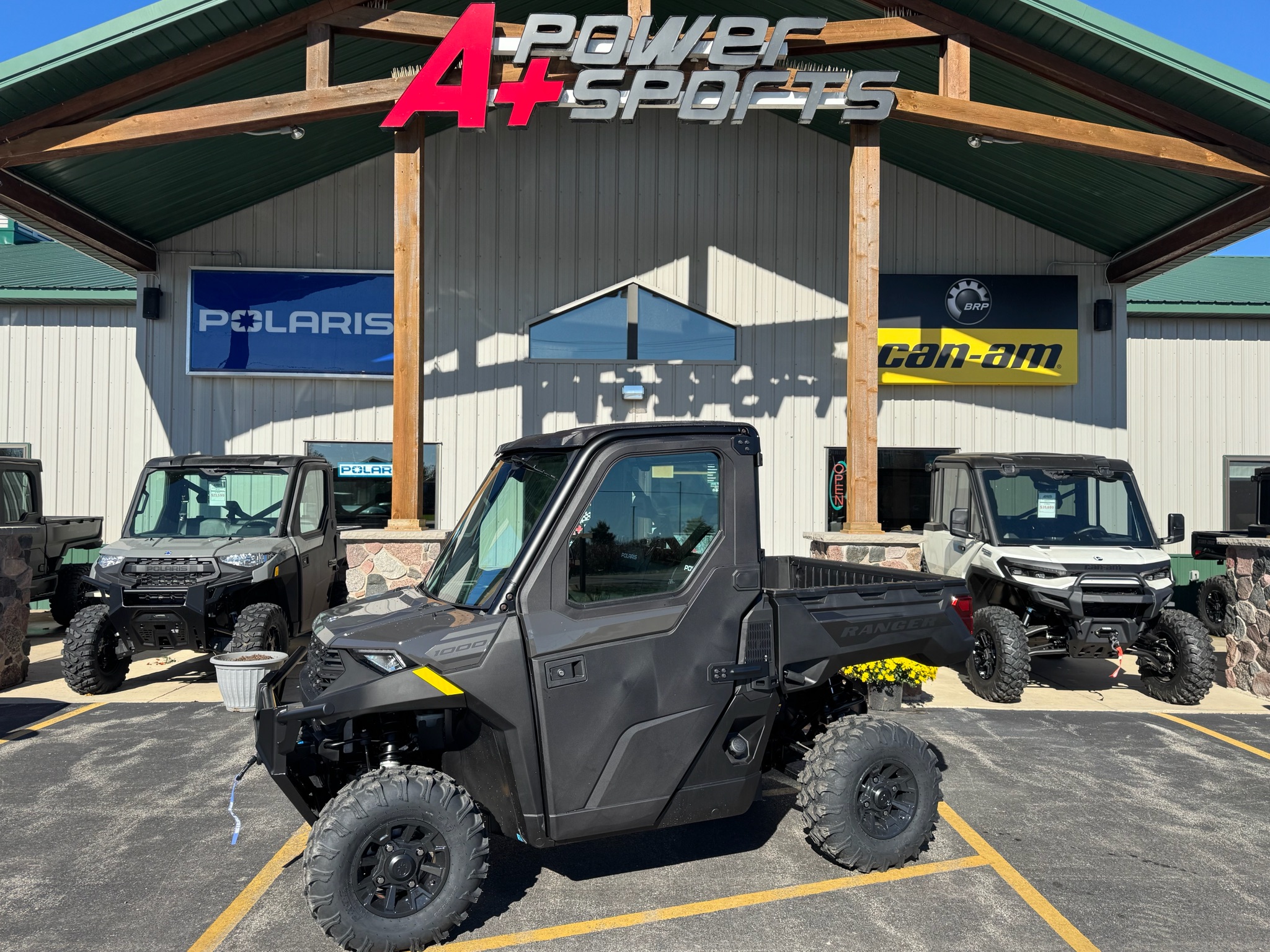 2027 Polaris RANGER 1000 CAB Utility Vehicles