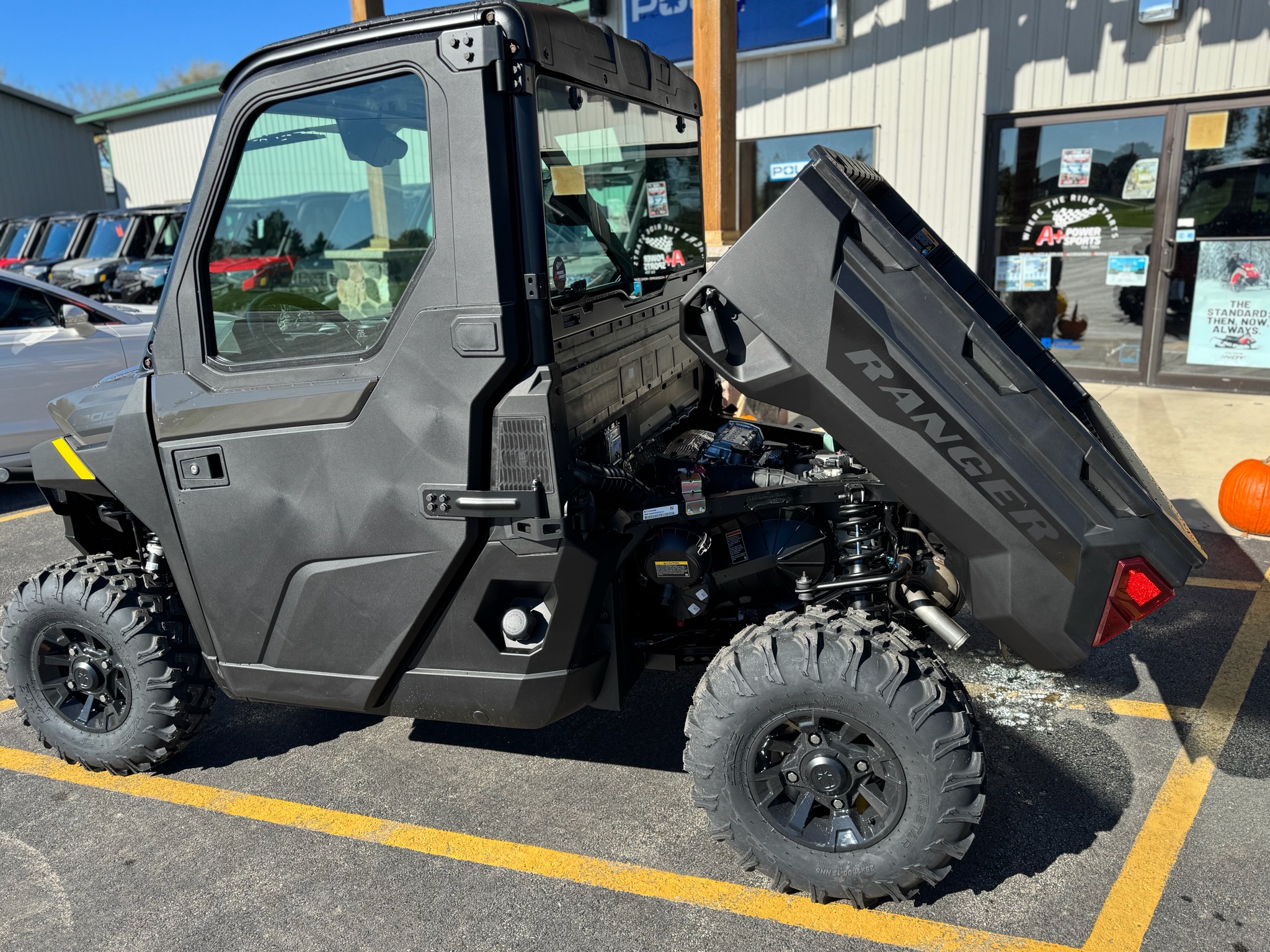 2027 Polaris RANGER 1000 CAB Utility Vehicles