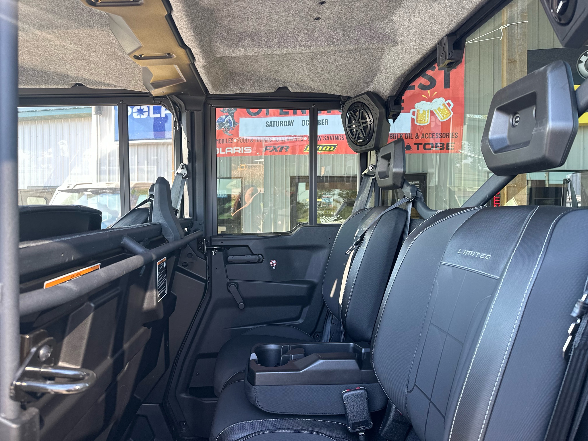 2026 Can-Am Defender MAX Limited HD11 Utility Vehicles