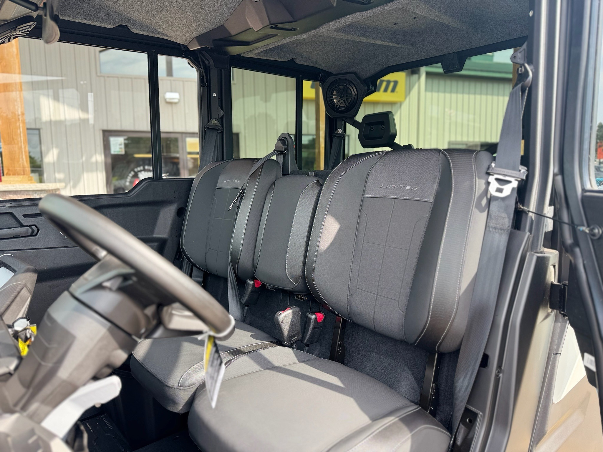 2026 Can-Am Defender MAX Limited HD11 Utility Vehicles