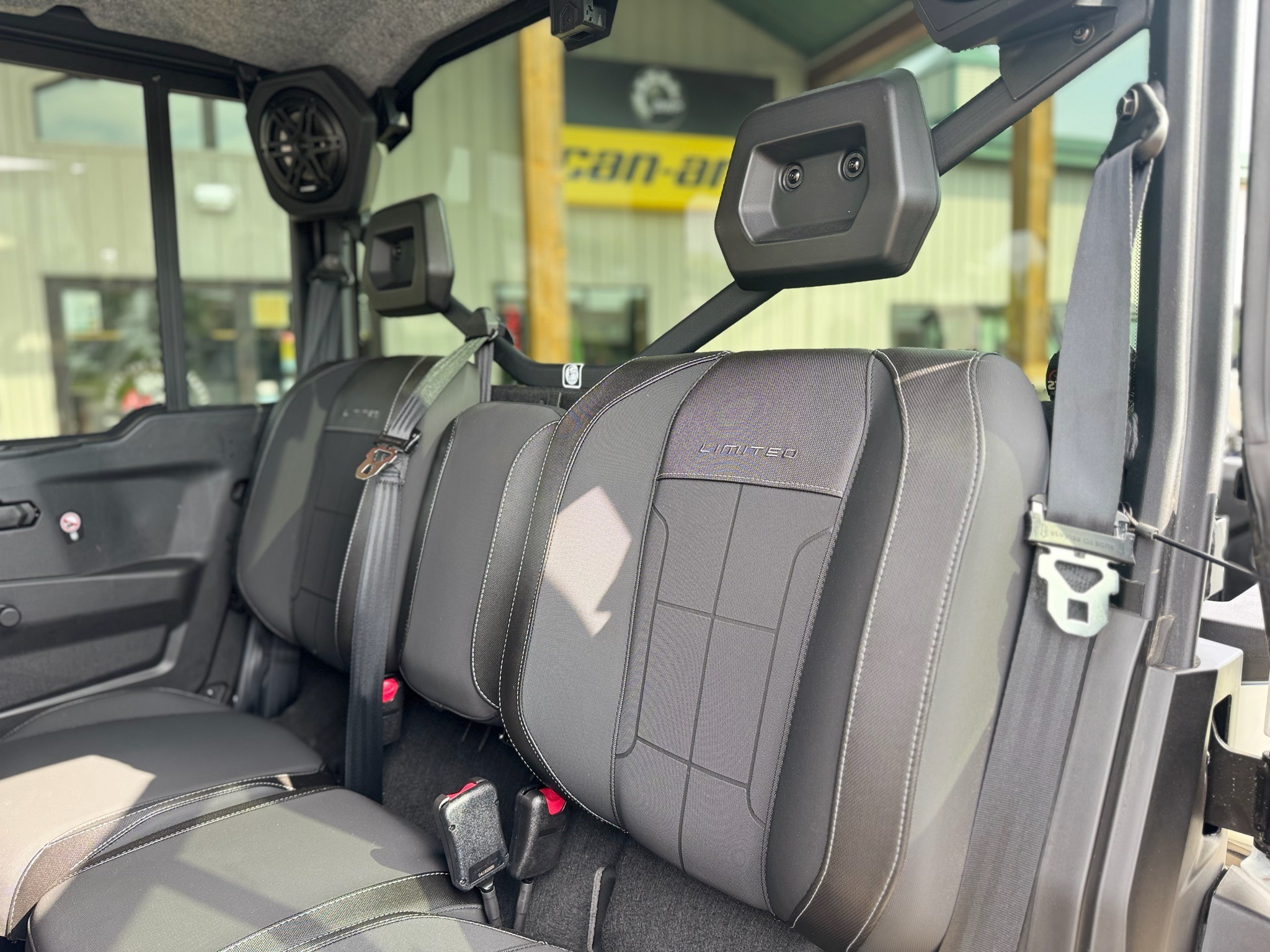 2026 Can-Am Defender MAX Limited HD11 Utility Vehicles