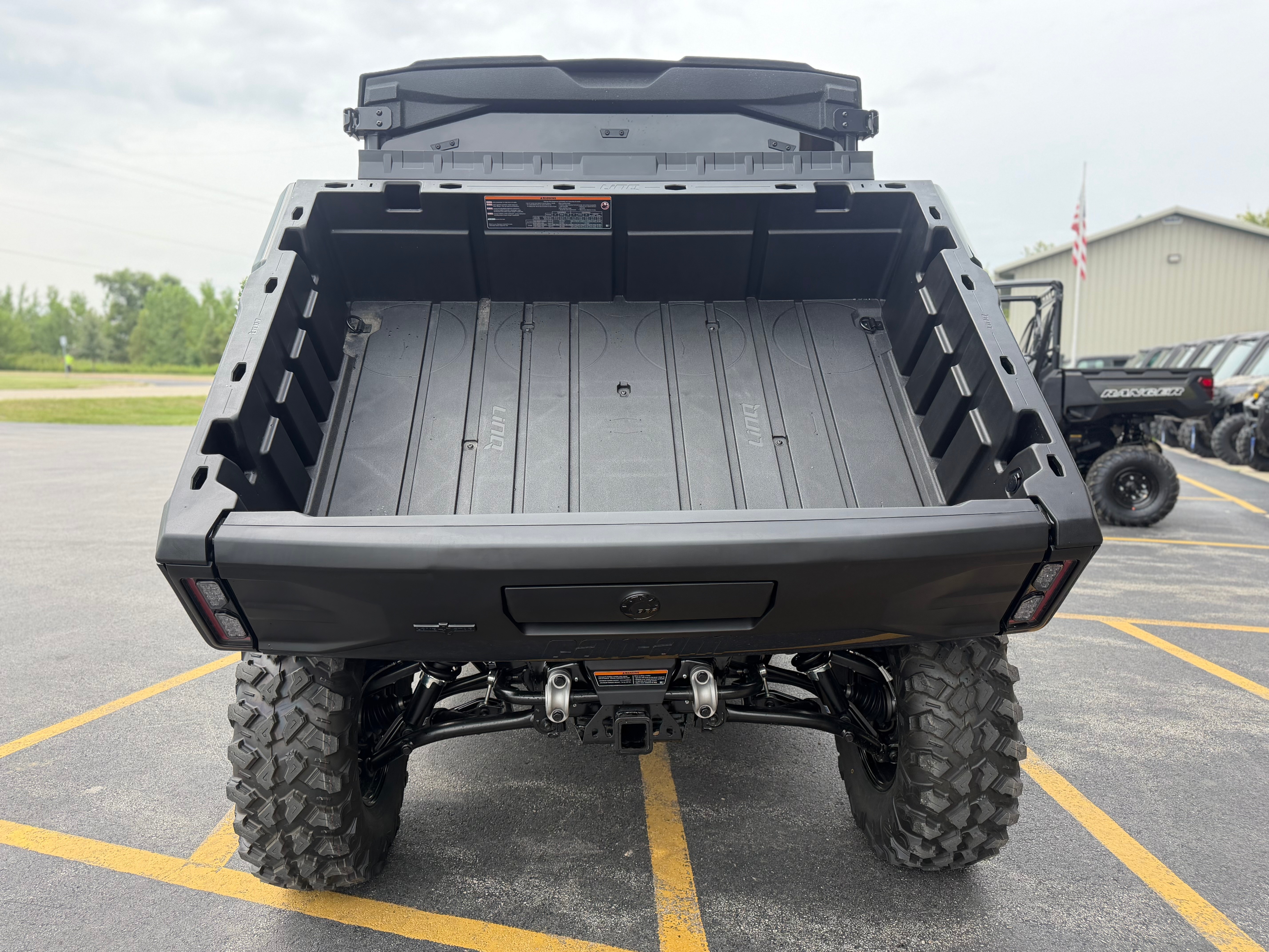 2026 Can-Am Defender MAX LONE STAR CAB HD11 Utility Vehicles