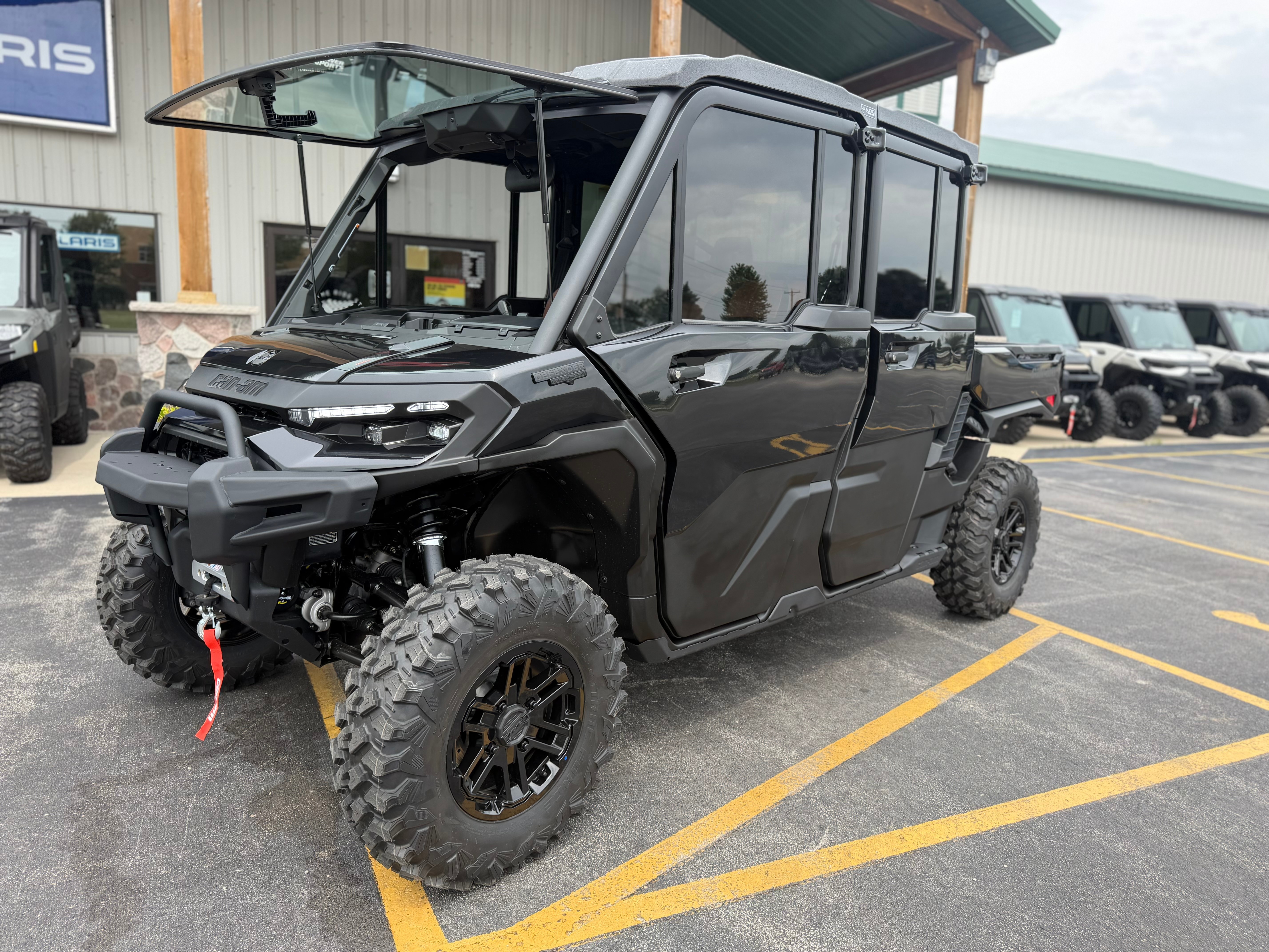 2026 Can-Am Defender MAX LONE STAR CAB HD11 Utility Vehicles