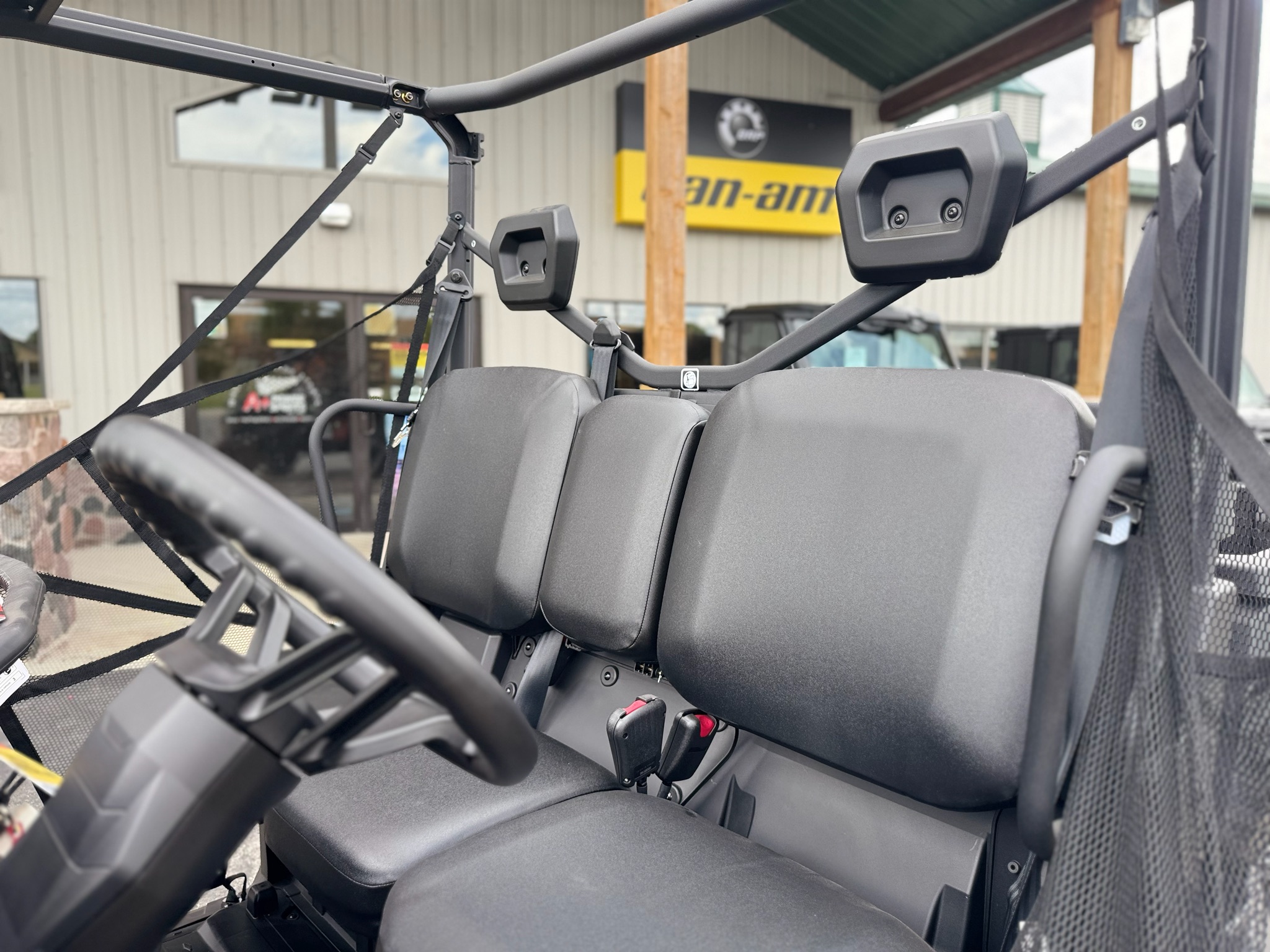 2026 Can-Am Defender DPS HD10 Utility Vehicles