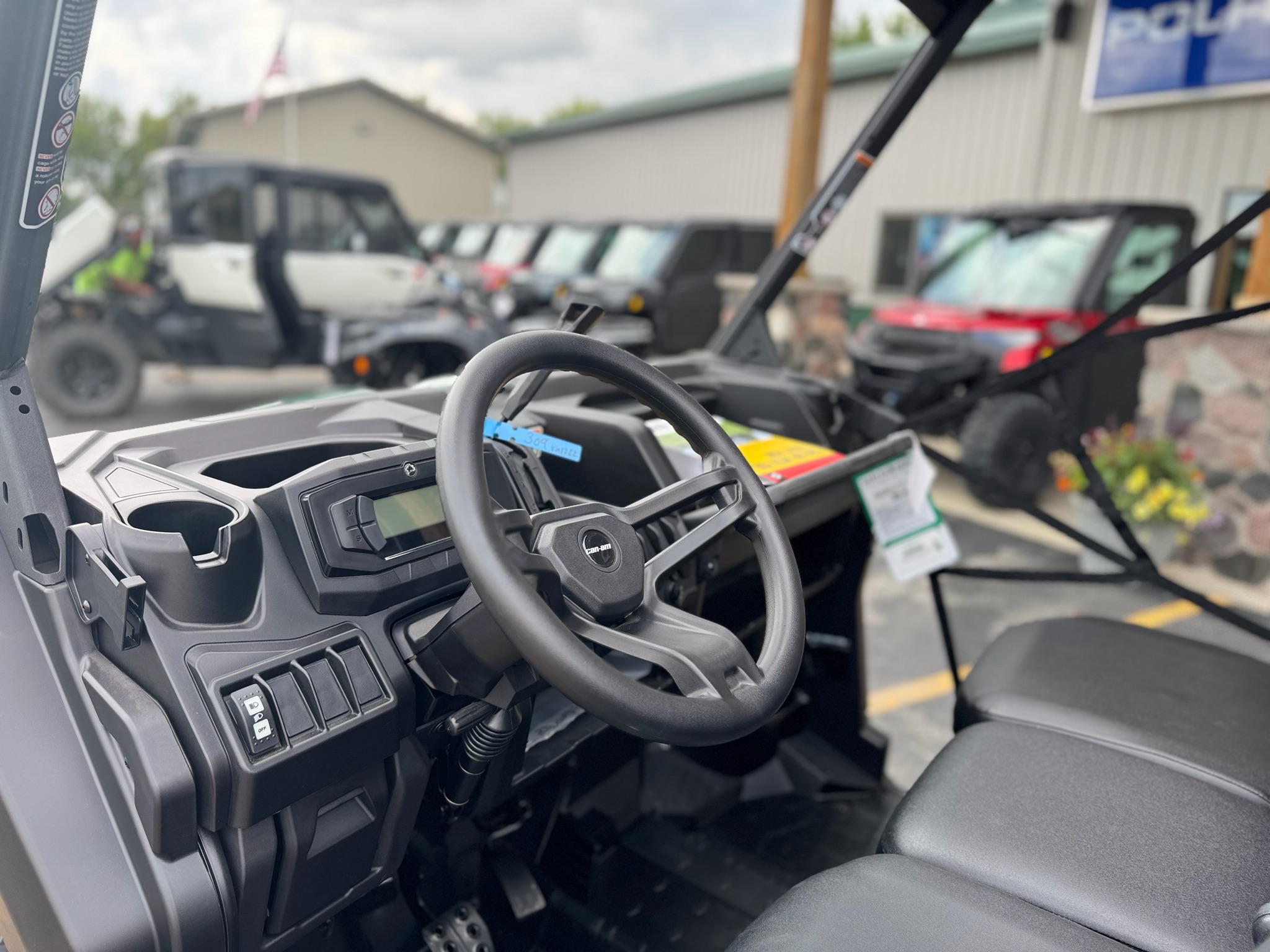 2026 Can-Am Defender DPS HD10 Utility Vehicles