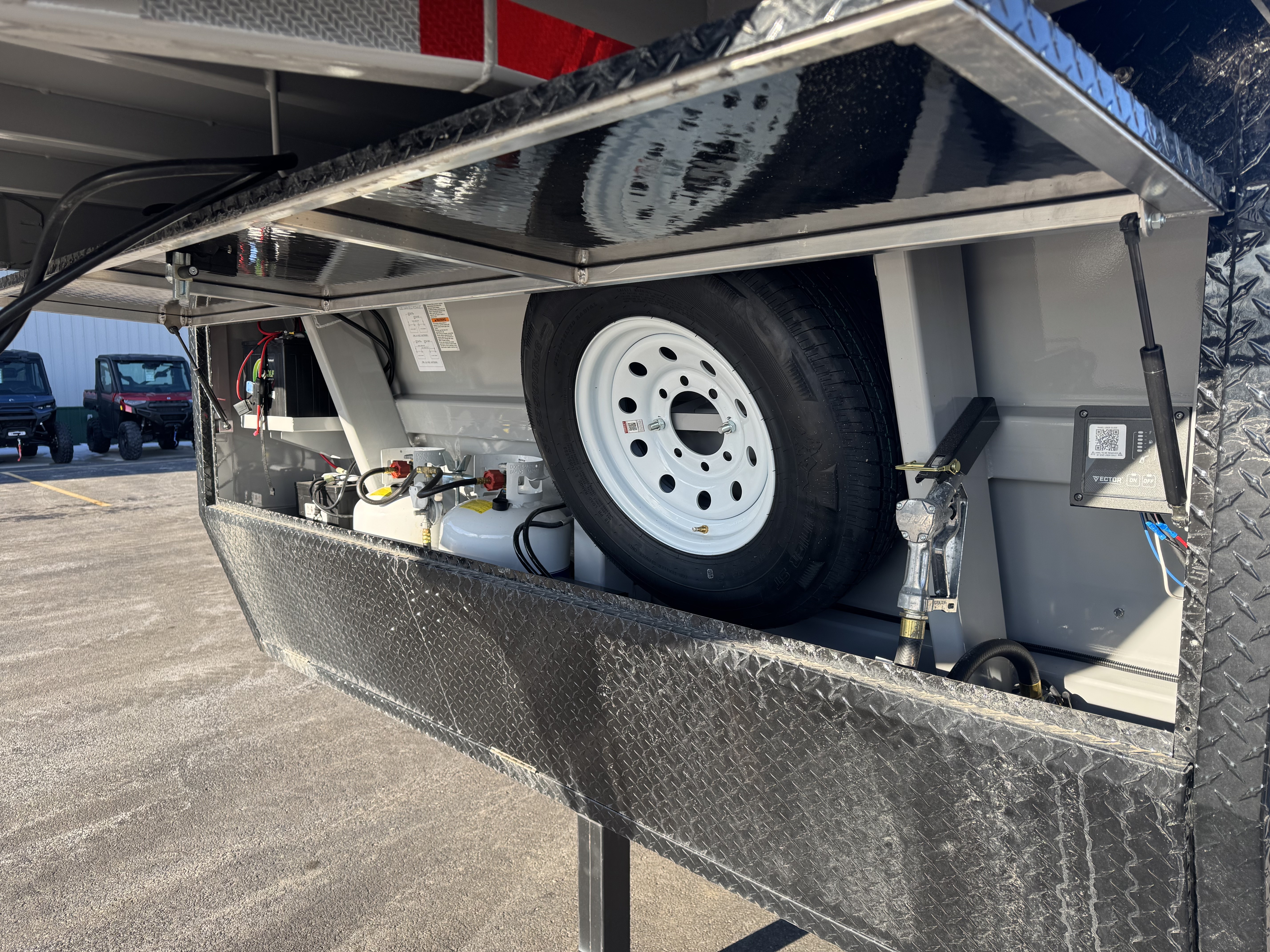2026 Trails West RPM 28' GN Trailers