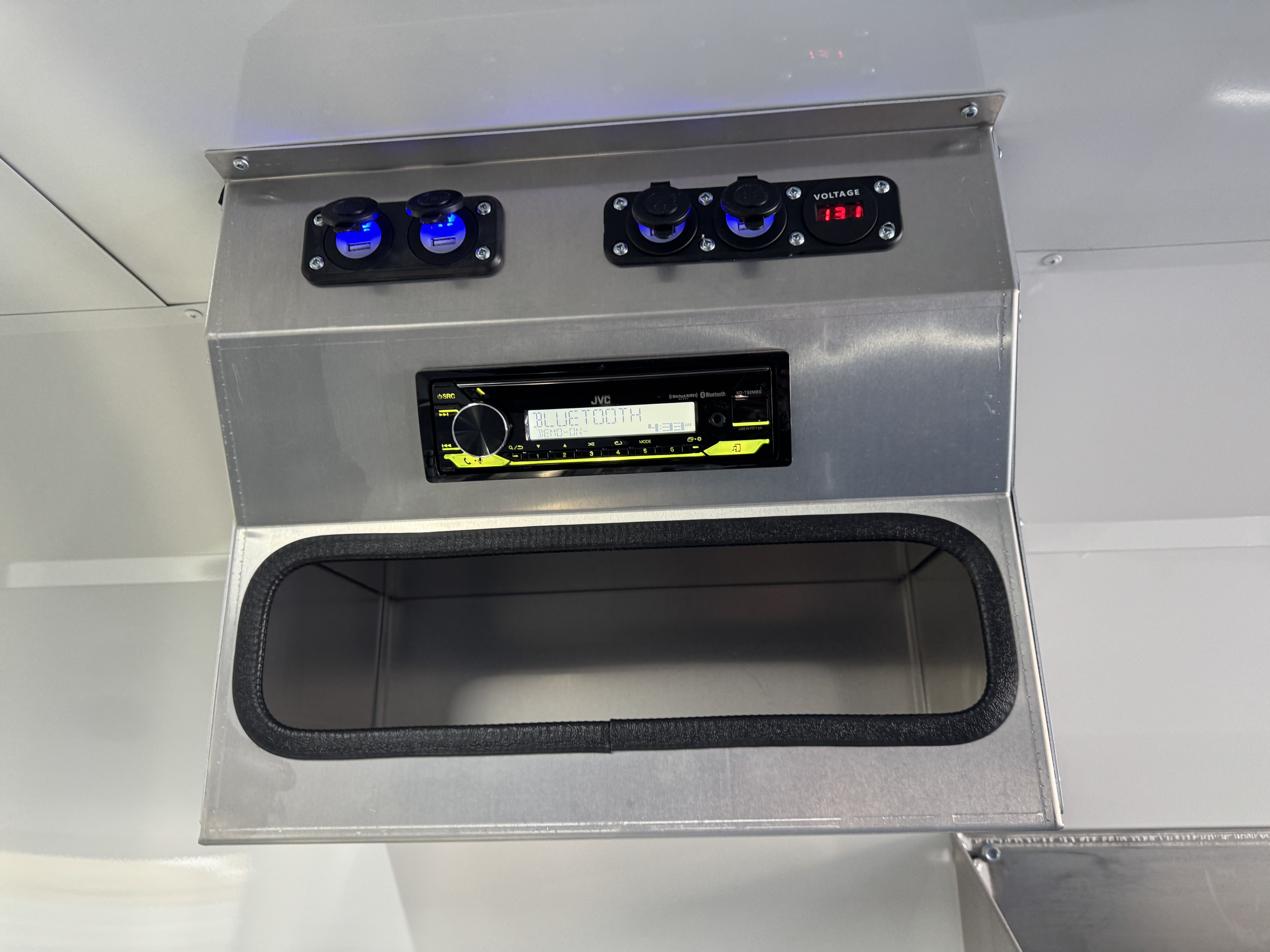 2026 Trails West RPM 28' GN Trailers