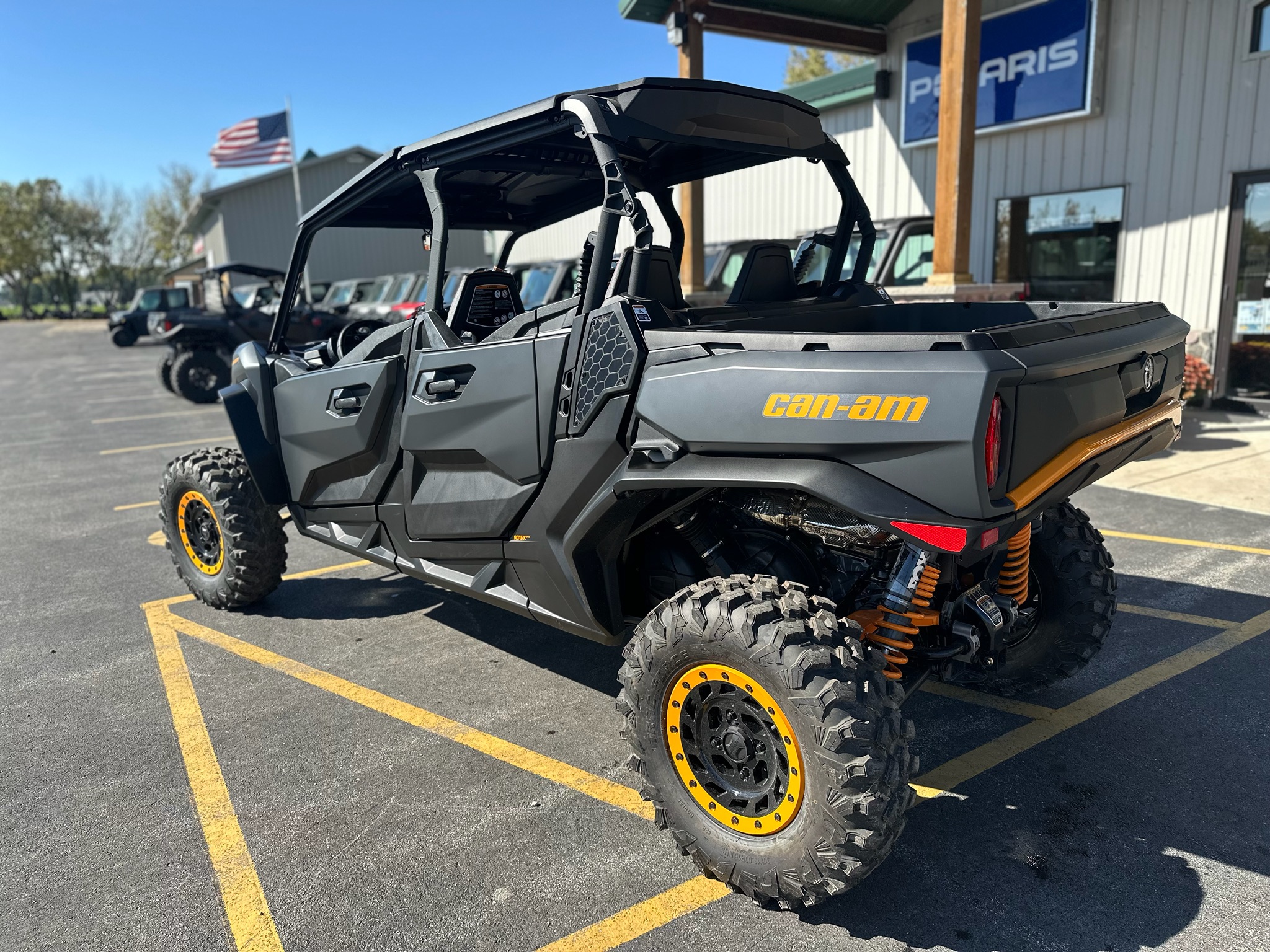 2026 Can-Am Commander MAX XT-P 1000R Utility Vehicles