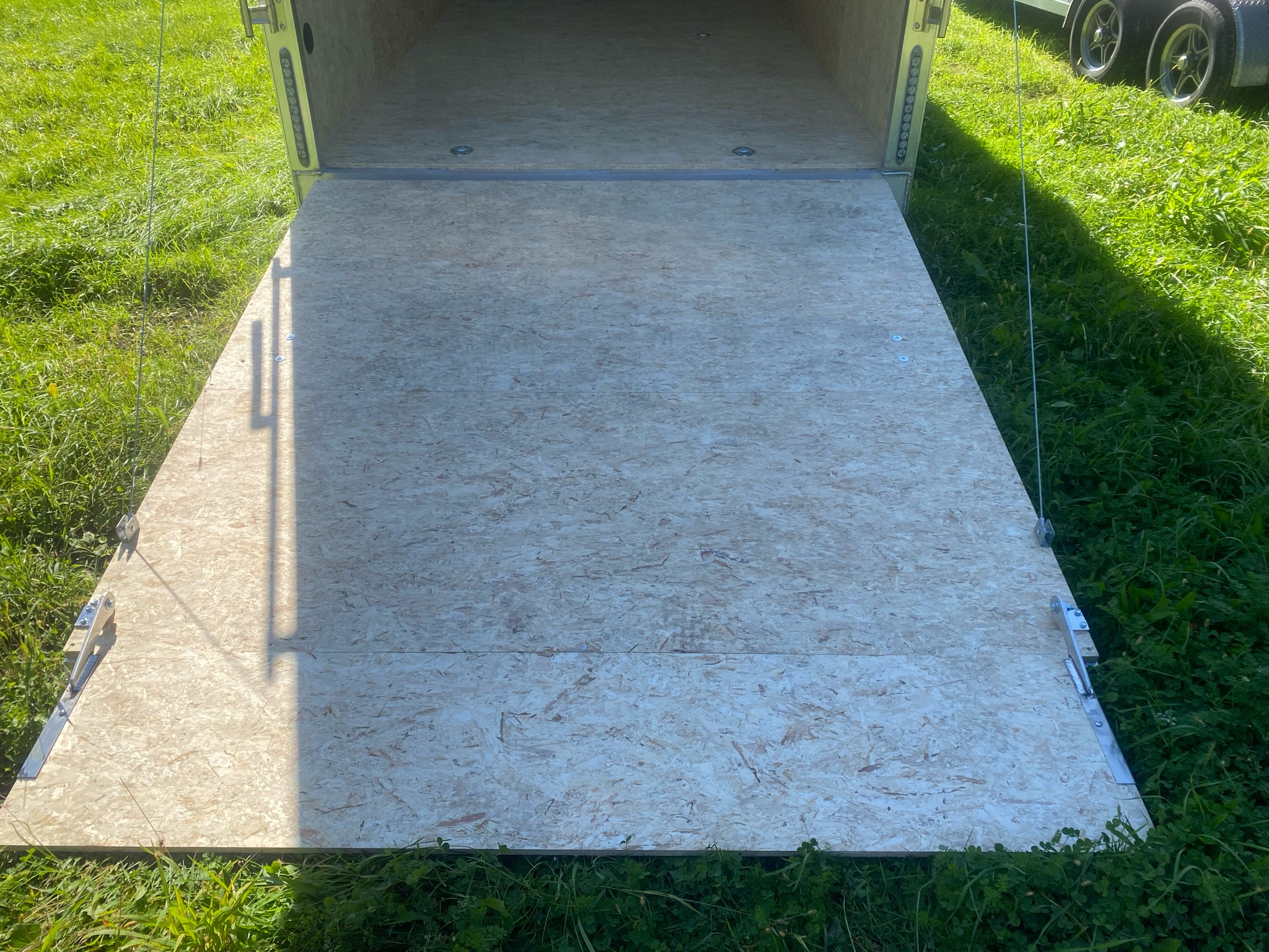 2027 Legend Trailers Premium Trailers 7.5x23 Explorer SNOW/ATV Trailers