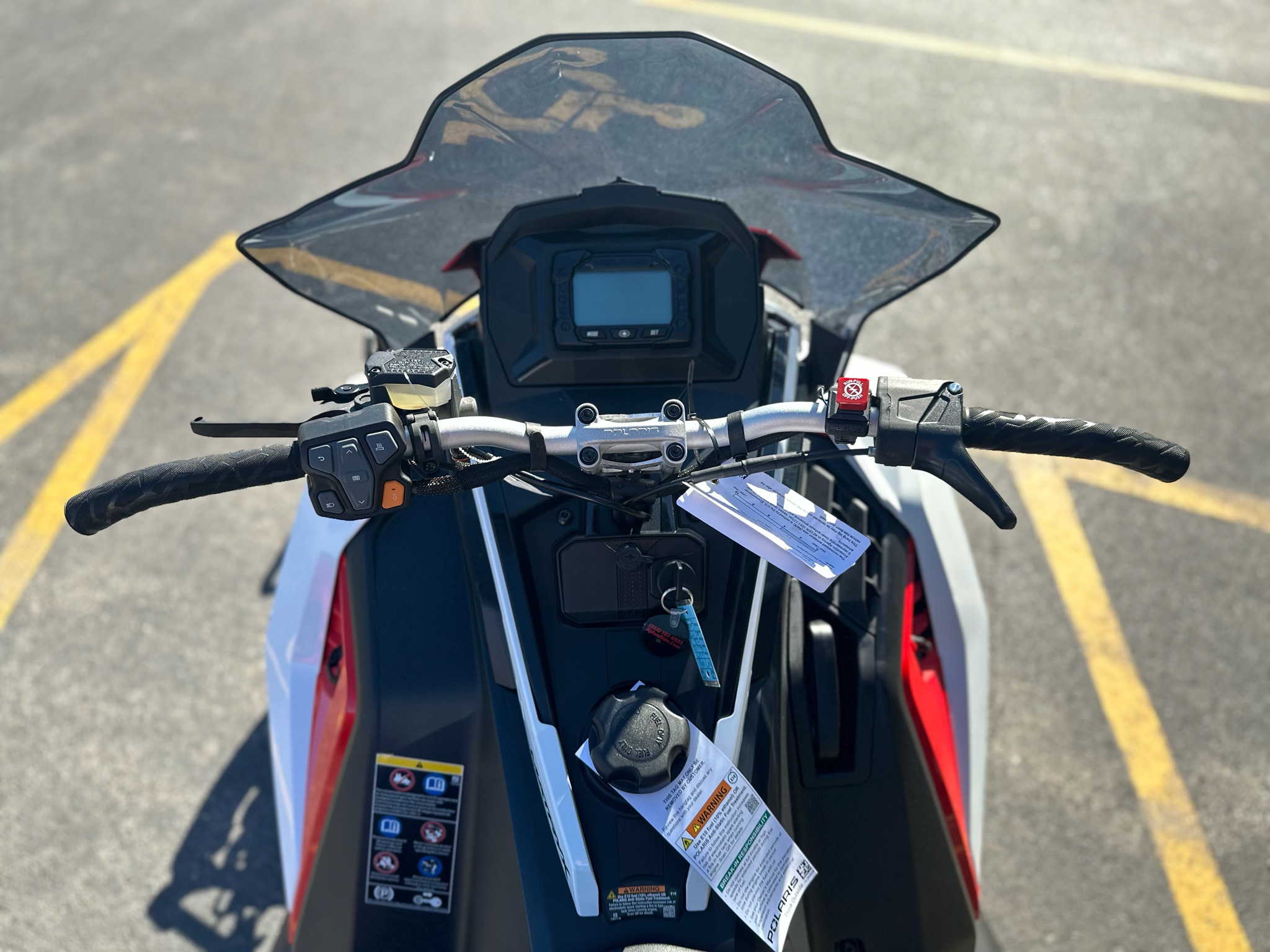 2027 Polaris 650 INDY XC 137 Snowmobile