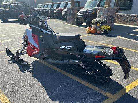 2027 Polaris 650 INDY XC 137 Snowmobile