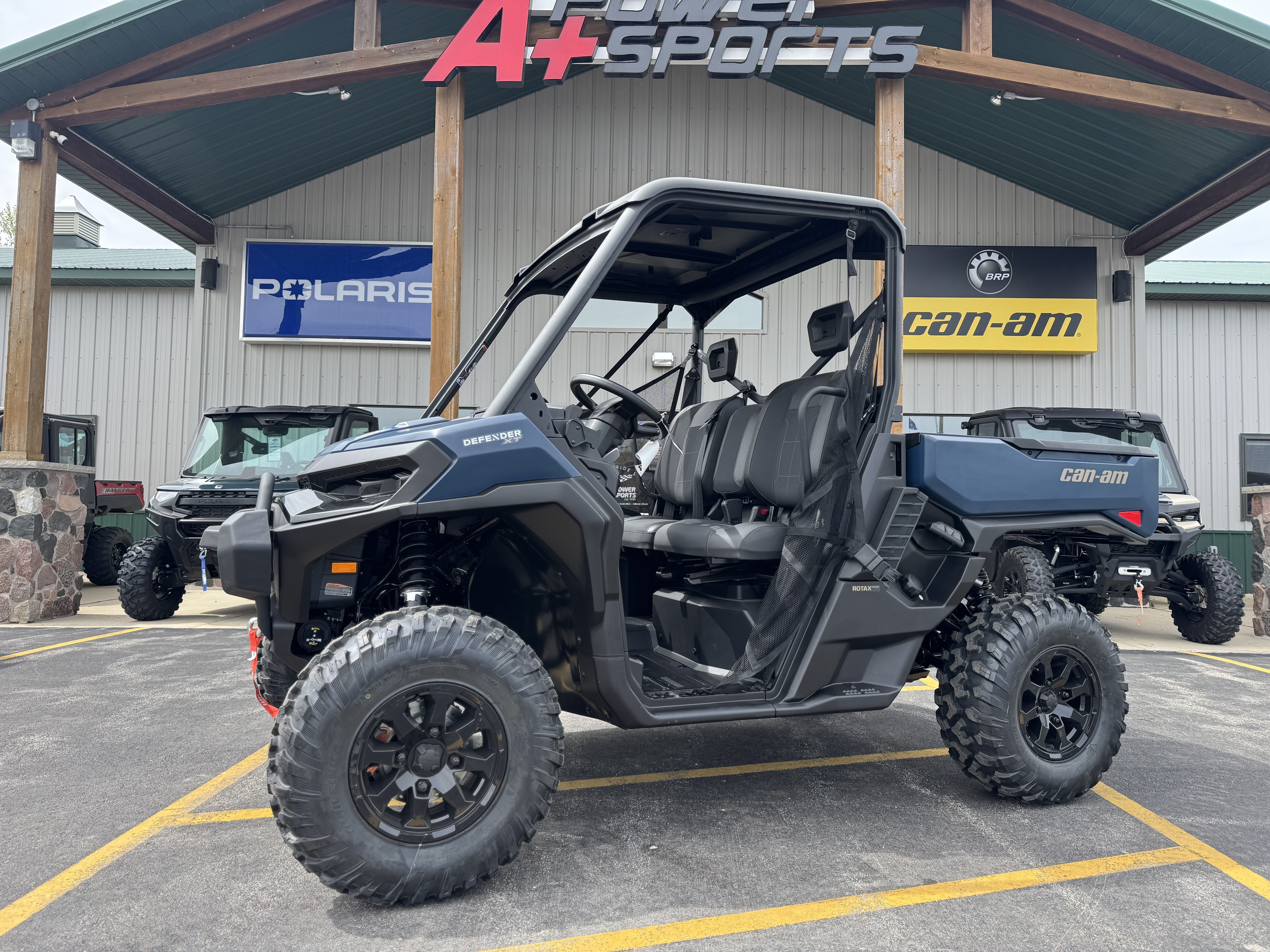 2026 Can-Am Defender XT HD11 Utility Vehicles