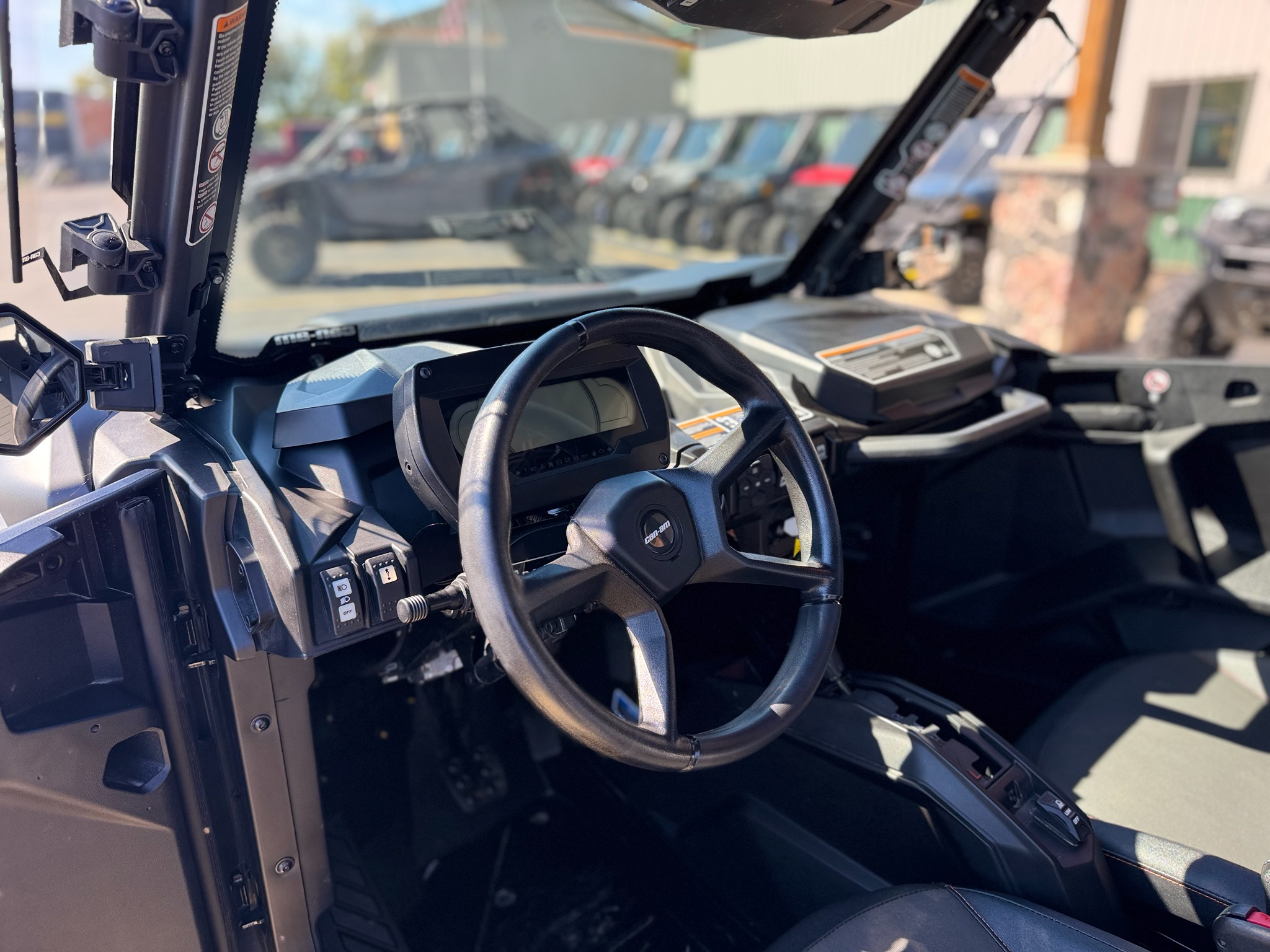 2026 Can-Am Commander MAX XT-P 1000R Utility Vehicles