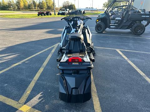 2027 Polaris 650 INDY SP 137 Snowmobile
