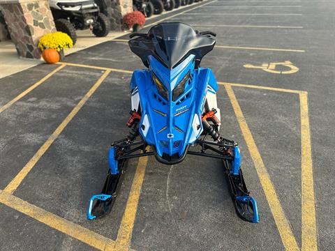 2027 Polaris Patriot 9R INDY VR1 137 DYNAMIX Snowmobile