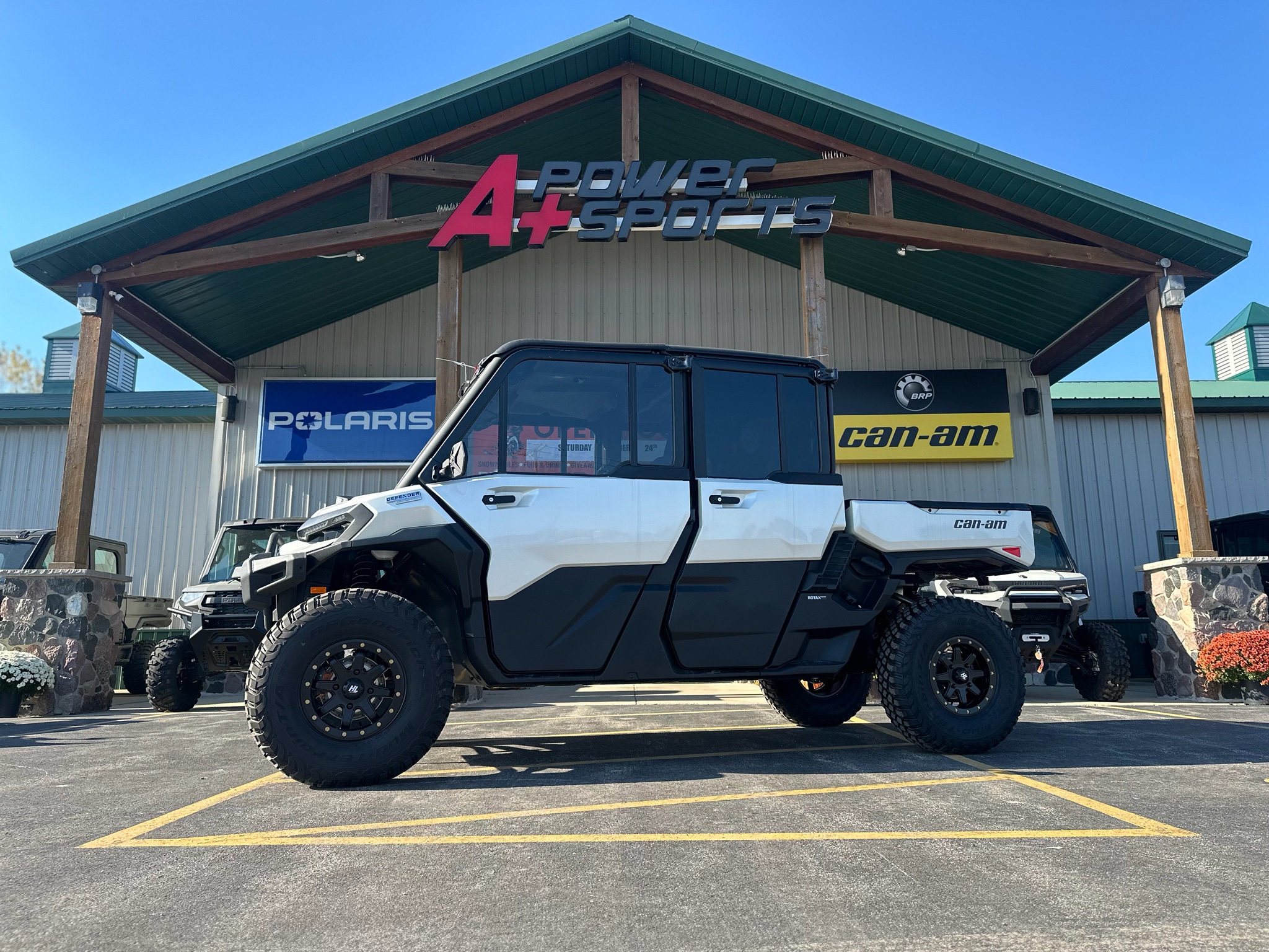 2026 Can-Am Defender MAX Limited HD11 Utility Vehicles