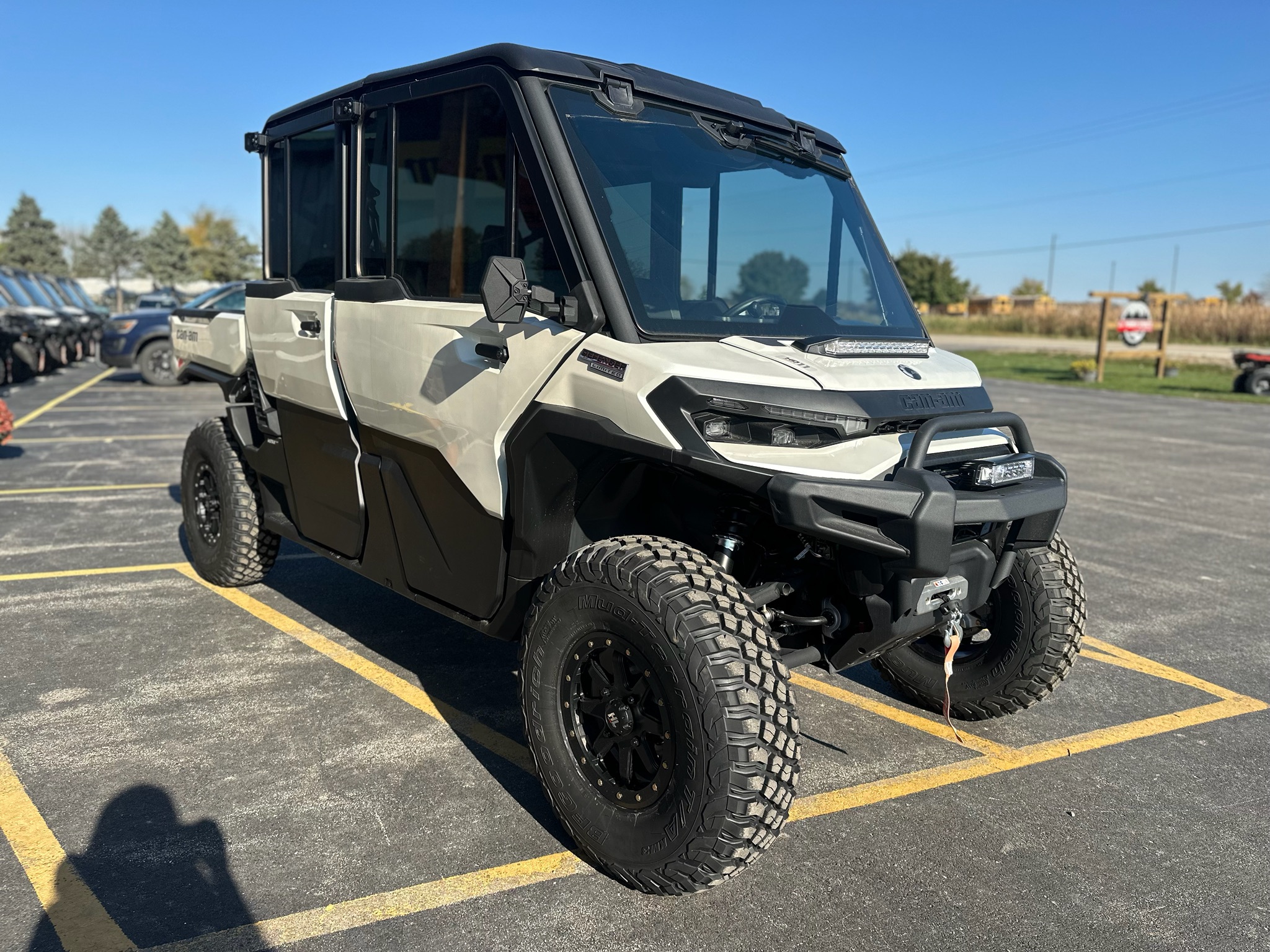 2026 Can-Am Defender MAX Limited HD11 Utility Vehicles