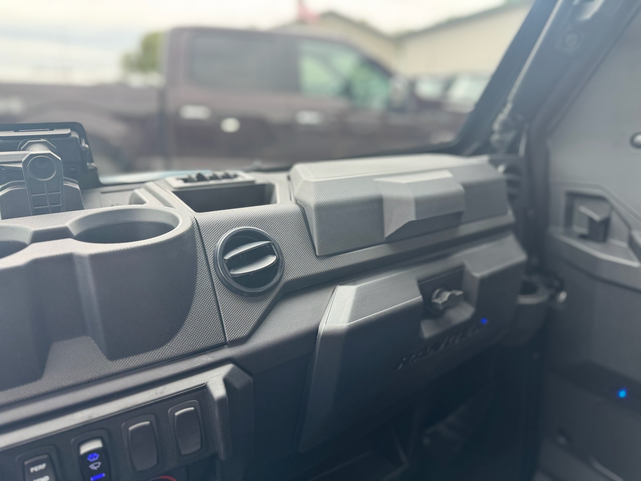 2027 Polaris RANGER CREW XP 1000 NorthStar Premium Utility Vehicles