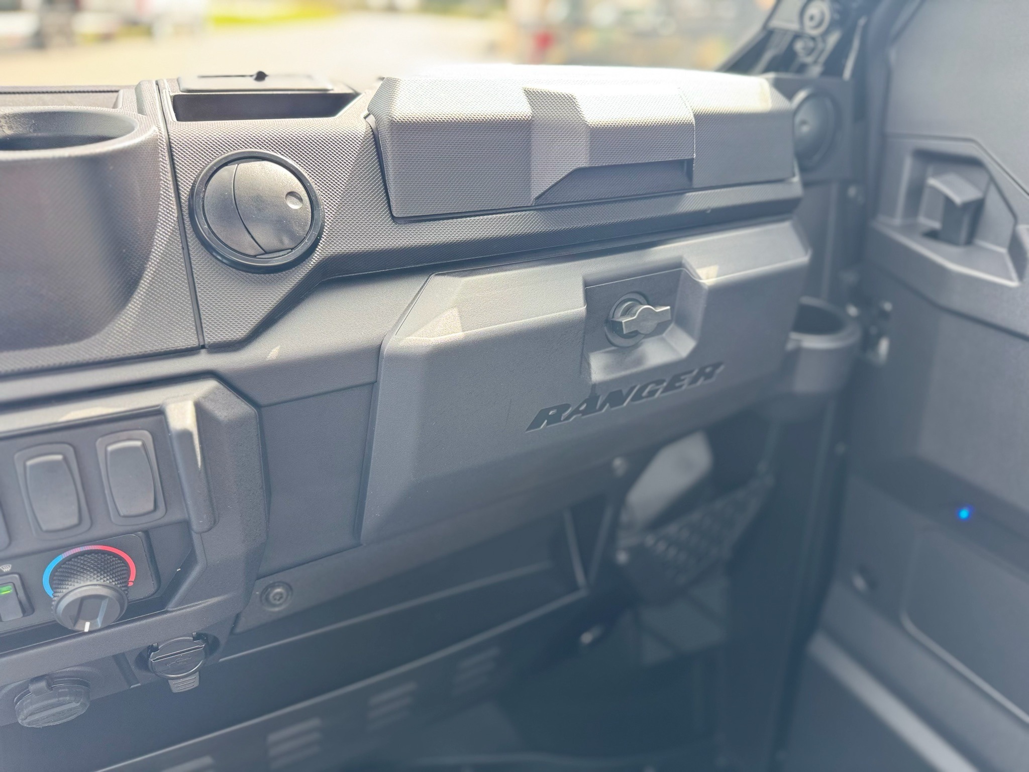 2027 Polaris RANGER XP 1000 CAB Utility Vehicles