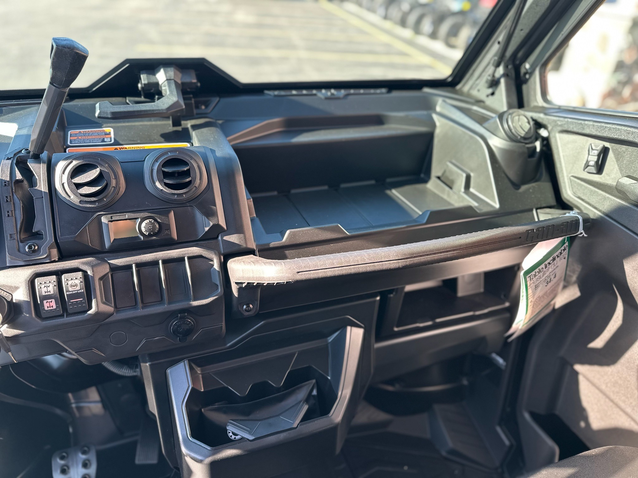 2027 Can-Am Defender MAX DPS CAB HD10 Utility Vehicles