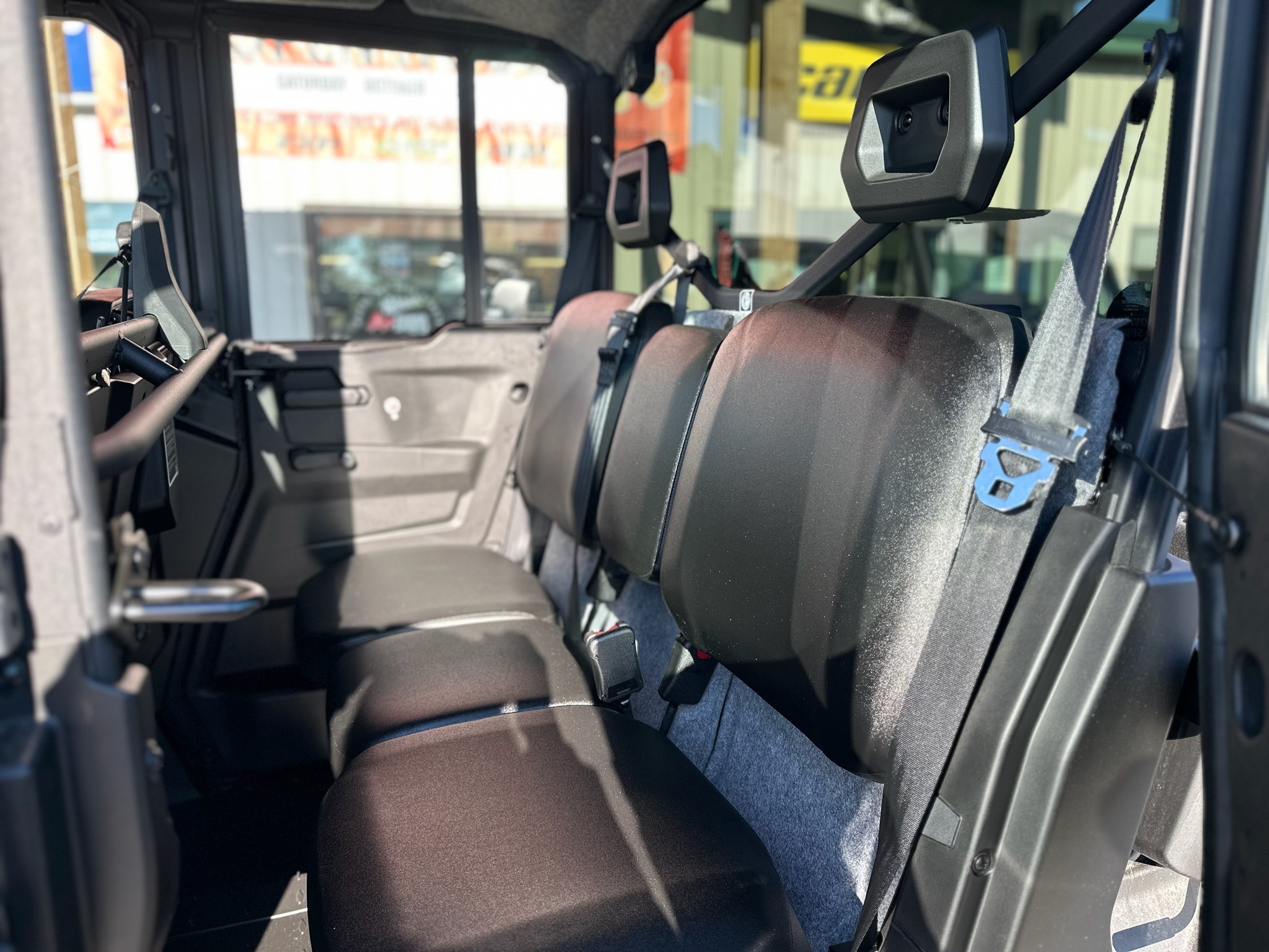 2027 Can-Am Defender MAX DPS CAB HD10 Utility Vehicles
